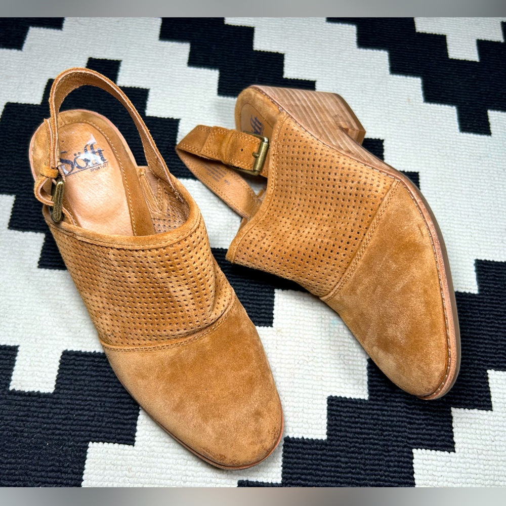 Boho Babe, SOFFT, heel strap booties!!